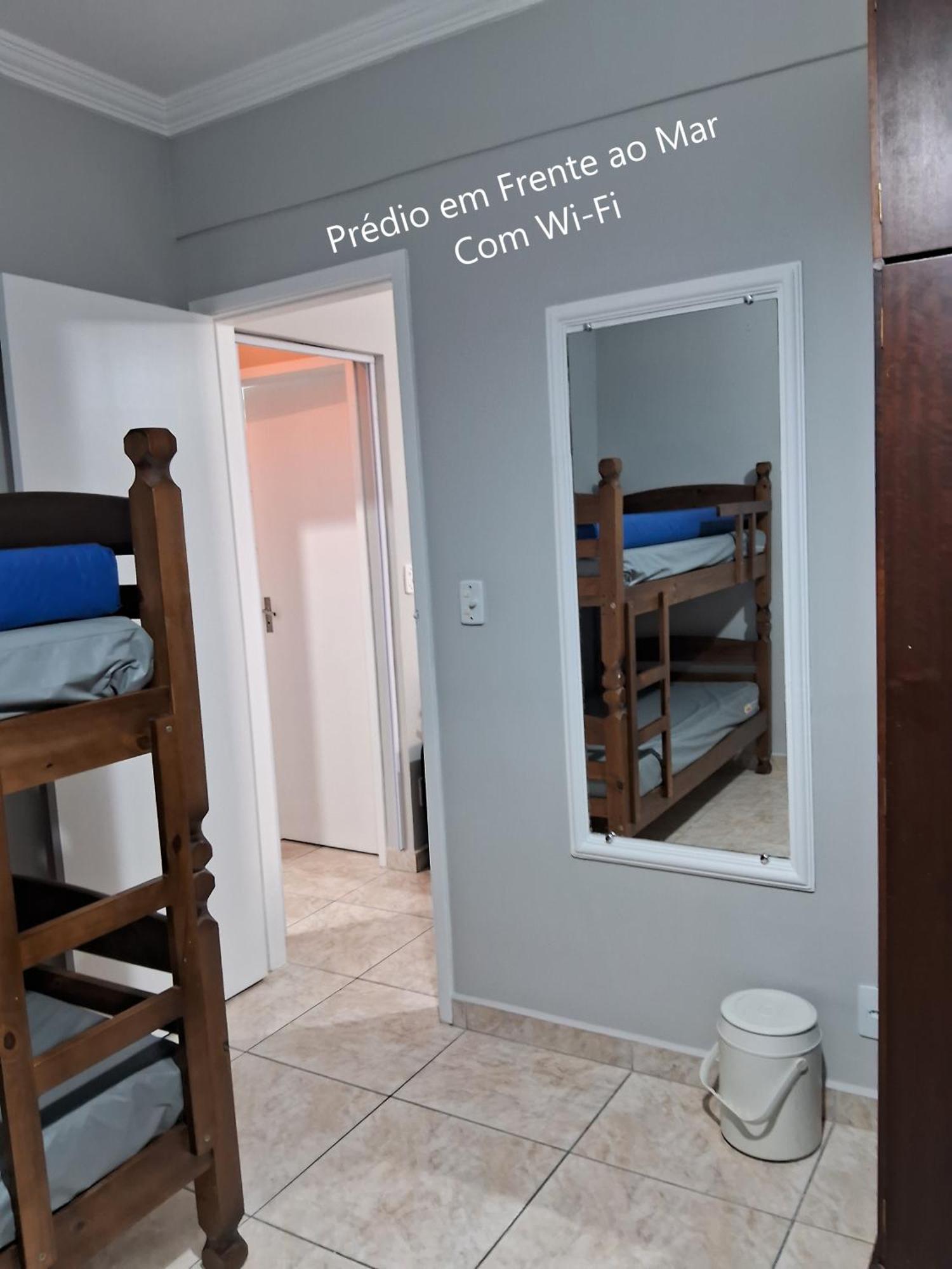 Predio Em Frente Ao Mar Apartment Прая Гранде Екстериор снимка