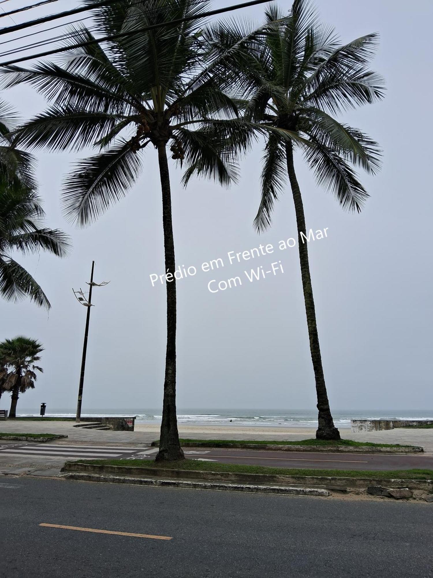 Predio Em Frente Ao Mar Apartment Прая Гранде Екстериор снимка